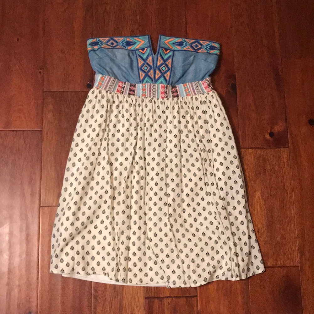 Flying Tomato Strapless dress
